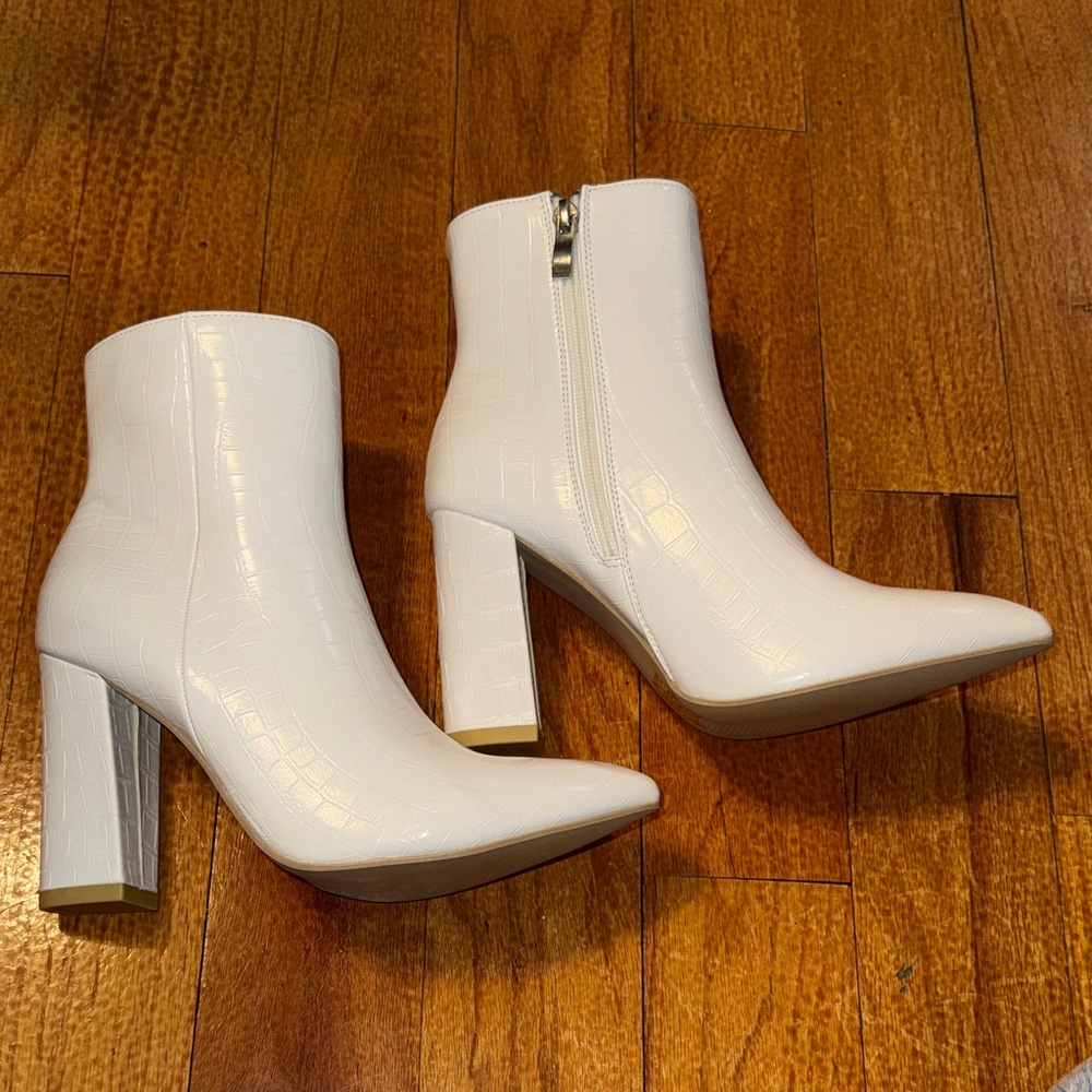 Faux Leather White Croc-Embossed Booties